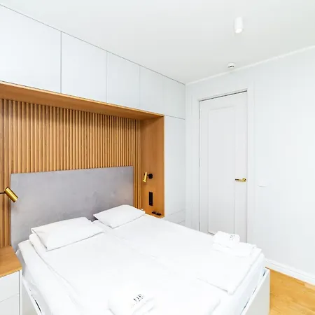 Sauna & White Deluxe With Terrace By Oneapartments Appartamento