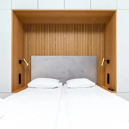 White Deluxe With Terrace By Oneapartments Apartment