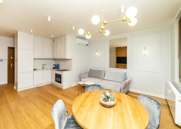 White Deluxe With Terrace By Oneapartments Appartamento Danzica