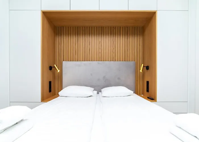 White Deluxe With Terrace By Oneapartments アパート